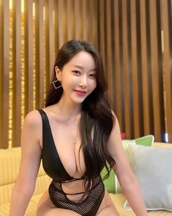 Jeong Woo Joo