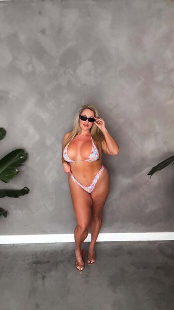 Full leaked Jessfairchild private onlyfans photo