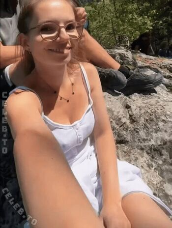 Full leaked Jessii wee private onlyfans photo