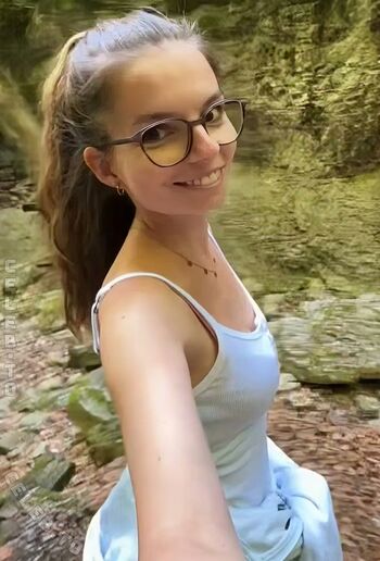 Full leaked Jessii wee private onlyfans photo
