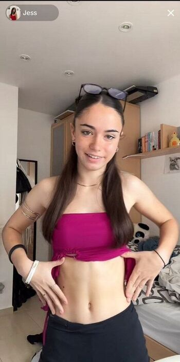 Full leaked Jessiinnie private onlyfans photo