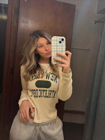 Full leaked Jesssssg private onlyfans photo
