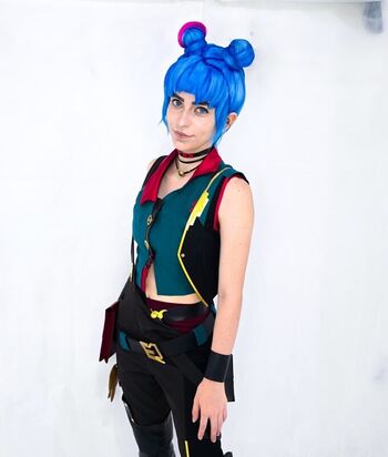 Jhen Cosplay