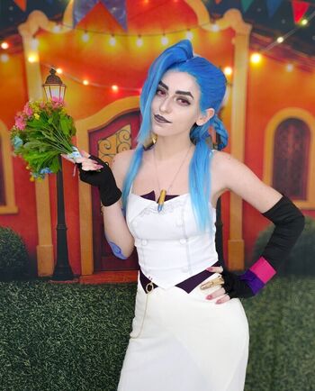 Jhen Cosplay