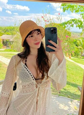 Full leaked Jhulia pimentel private onlyfans photo