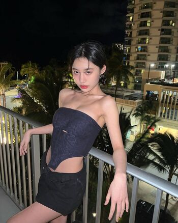 Full leaked Jia east page private onlyfans photo