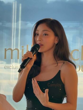 Full leaked Jihyo page private onlyfans photo