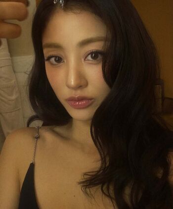 Full leaked Jihyo page private onlyfans photo