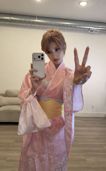 Full leaked Jillynozomi private onlyfans photo