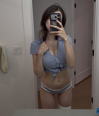 Full leaked Jillynozomi page private onlyfans photo