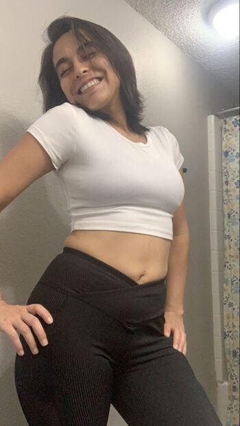 Full leaked Jinkiesvelma private onlyfans photo