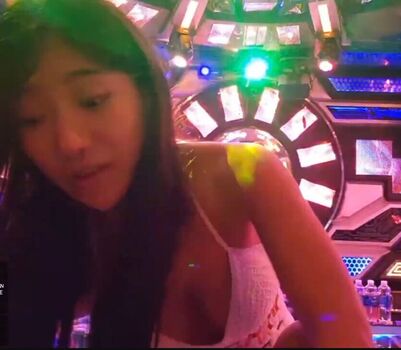 Full leaked Jinnytty private onlyfans photo