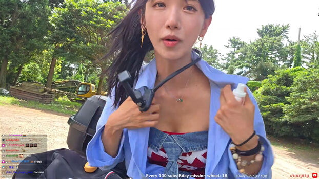 Full leaked Jinnytty private onlyfans photo
