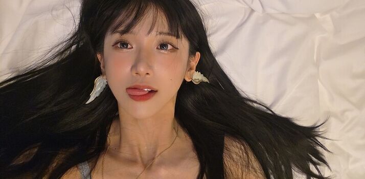 Full leaked Jinnytty private onlyfans photo