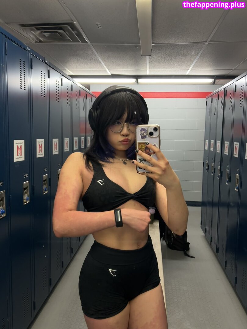 Janet He / https: / jjanethe / jjanethee / jjanether6 Foto OnlyFans Nuda #8