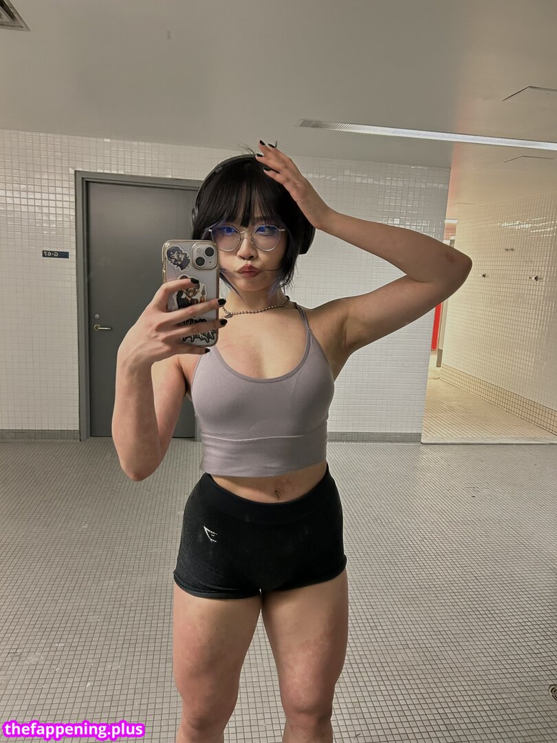 Janet He / https: / jjanethe / jjanethee / jjanether6 Foto OnlyFans Nuda #10