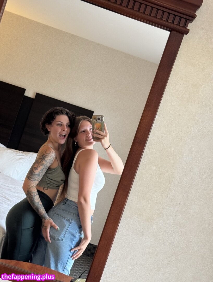 jjennsivv / jjennsoull / lovely.angelface / lovely_angelface Çıplak OnlyFans Fotoğrafı #25
