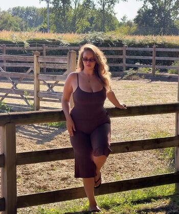 Full leaked Joannvdherik private onlyfans photo