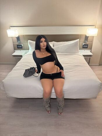 Full leaked Jocelyn nm private onlyfans photo