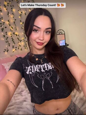 Full leaked Jocelyynn page private onlyfans photo