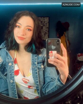 Full leaked Jodelle ferland page private onlyfans photo