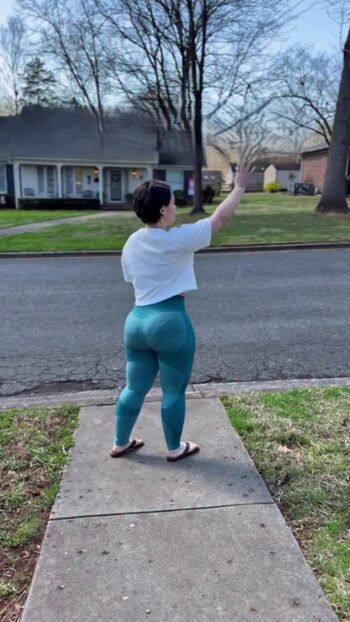 Full leaked Joelandhannah canfly private onlyfans photo