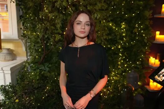 Full leaked Joey king page private onlyfans photo