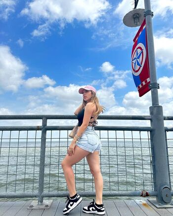 Full leaked Johana mars private onlyfans photo