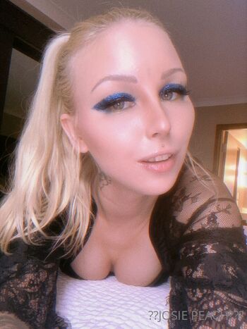 Full leaked Josie peach page private onlyfans photo