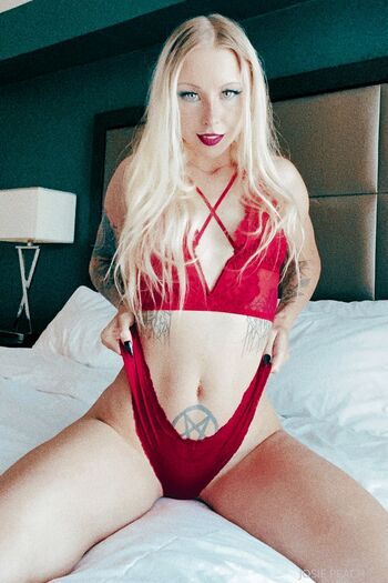 Full leaked Josie peach page private onlyfans photo