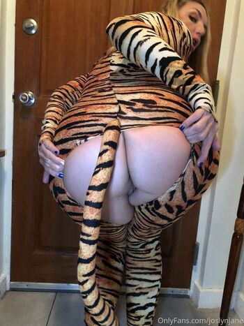 Full leaked Joslyn jane private onlyfans photo