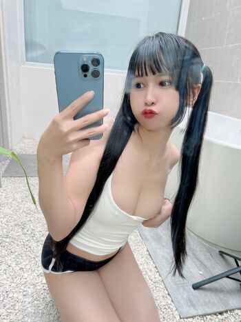 Full leaked Joyce poring private onlyfans photo