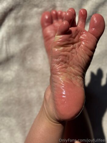 joyfullfeet