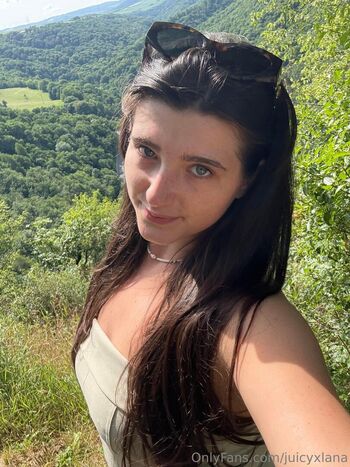juicyxlana