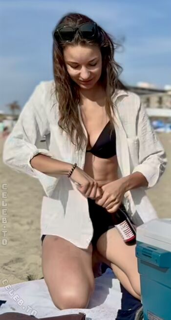 Full leaked Jule rombey private onlyfans photo