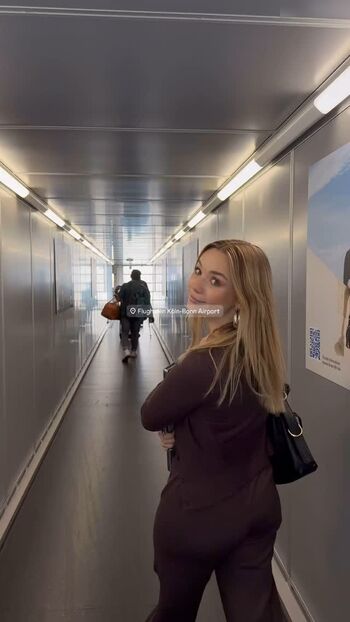 Full leaked Julia beautx page private onlyfans photo
