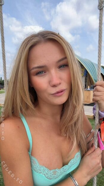Full leaked Julia beautx private onlyfans photo
