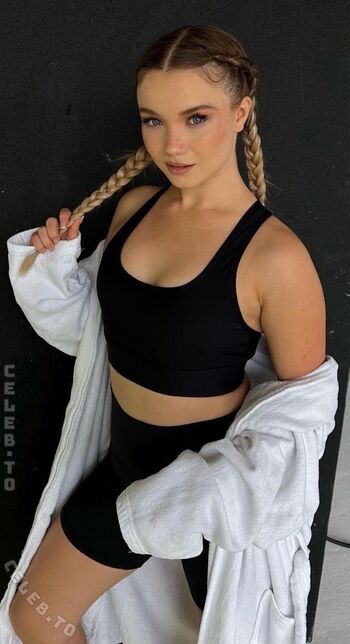 Full leaked Julia beautx private onlyfans photo