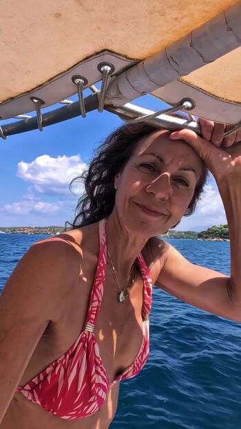 Full leaked Julia bradbury private onlyfans photo