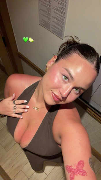 Full leaked Julia dube private onlyfans photo