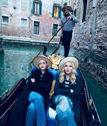 Full leaked Julia garner private onlyfans photo