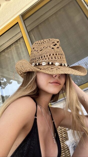 Full leaked Julia hhlrr private onlyfans photo