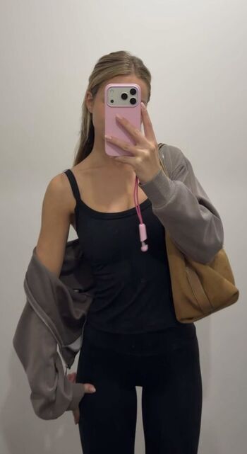 Full leaked Julia hhlrr private onlyfans photo