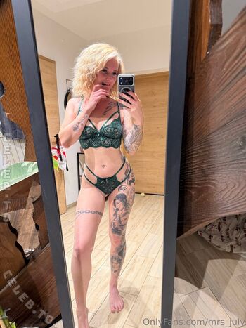 Full leaked Julia kern private onlyfans photo