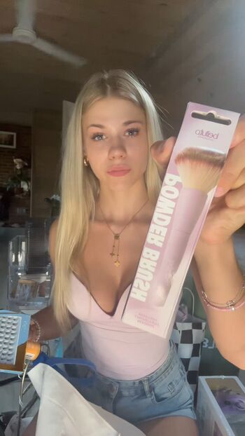 Full leaked Julia pytel private onlyfans photo