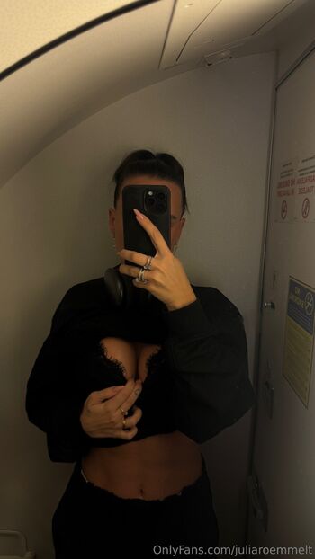Full leaked Julia rommelt private onlyfans photo