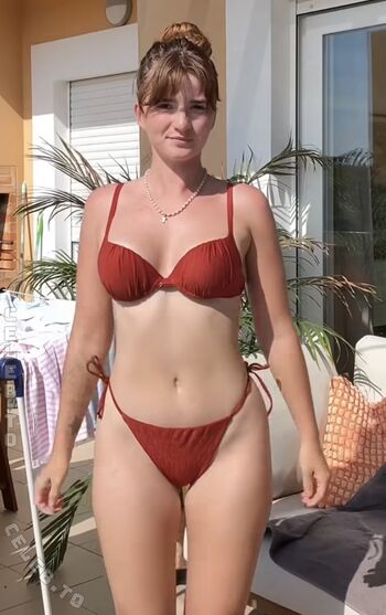 Julia Schulze
