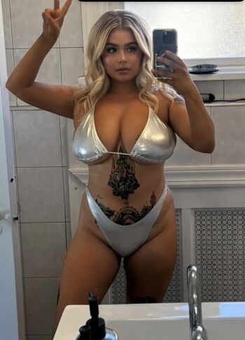 Full leaked Julia vain private onlyfans photo