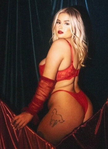 Julia Vain