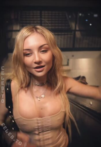 Full leaked Julia wulf page private onlyfans photo